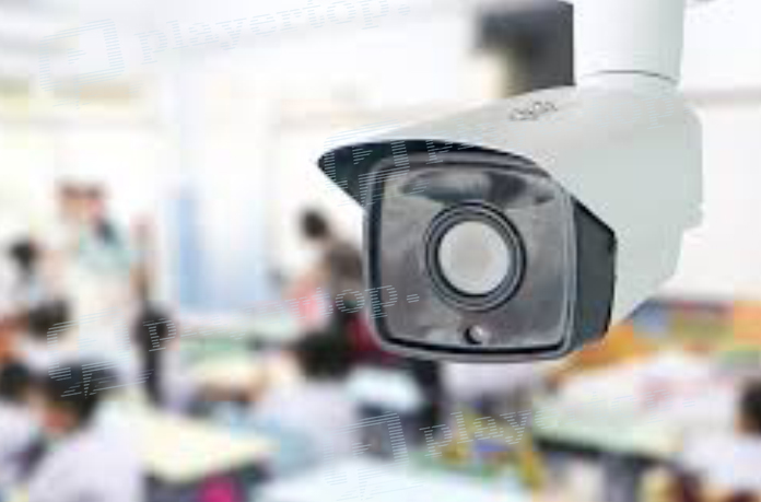 Caméra de surveillance Rue du commerce